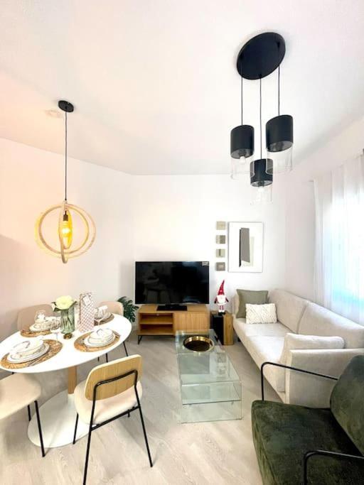 Historical Centre! Private Terrace & Gym-Near Public Parking Apartment Málaga Exterior foto