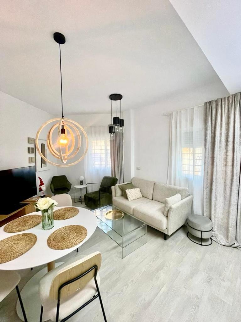 Historical Centre! Private Terrace & Gym-Near Public Parking Apartment Málaga Exterior foto