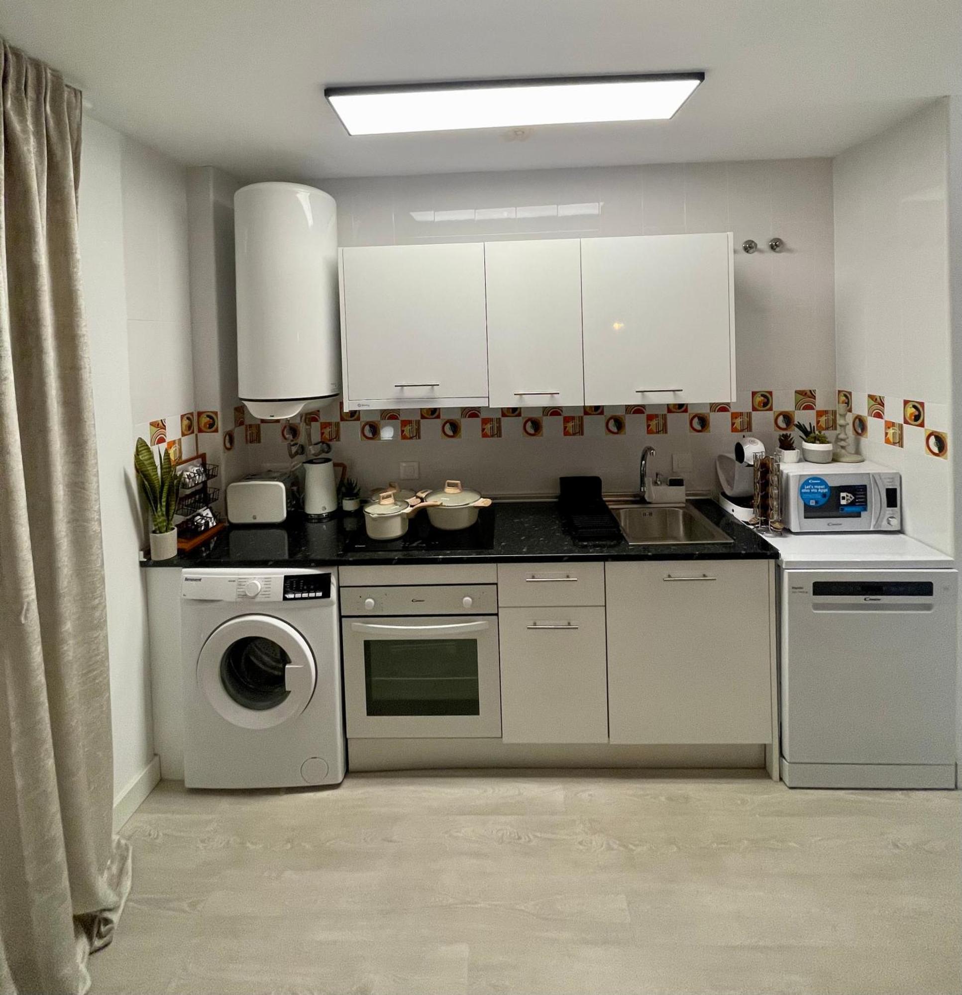 Historical Centre! Private Terrace & Gym-Near Public Parking Apartment Málaga Exterior foto